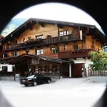 Innerthal Apartment *