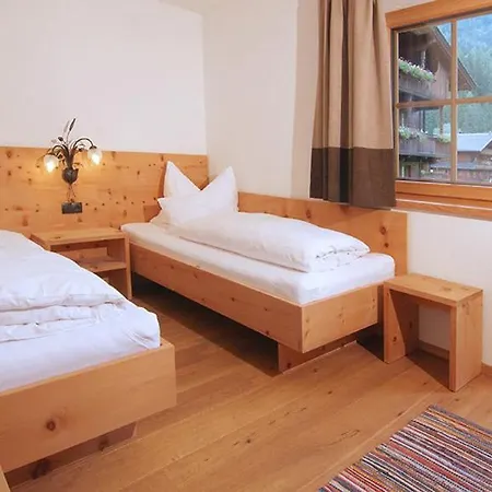 Innerthal Apartment *