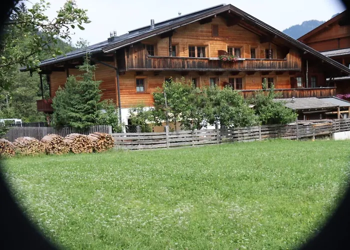 Innerthal Apartment *