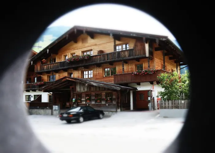 Innerthal Apartment *